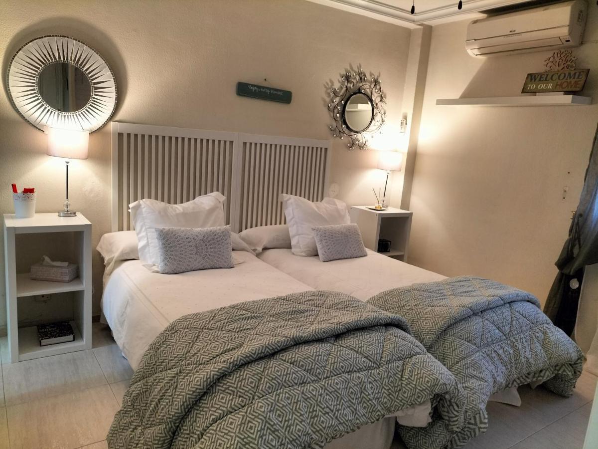Apartamentos Flamenco B&B セビリア エクステリア 写真